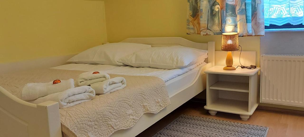 Dom Pod Kasztanami Appartement Kazimierz Dolny Buitenkant foto